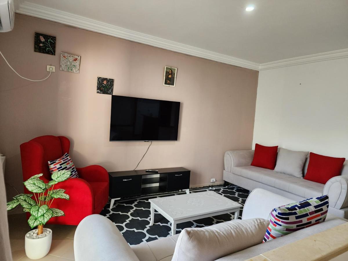 Duplex Bien Equipe Securise Avec Jardin Et Veranda المرسى المظهر الخارجي الصورة