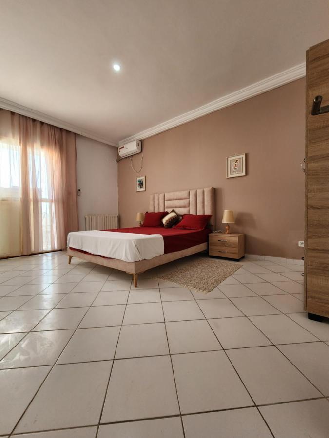 Duplex Bien Equipe Securise Avec Jardin Et Veranda المرسى المظهر الخارجي الصورة