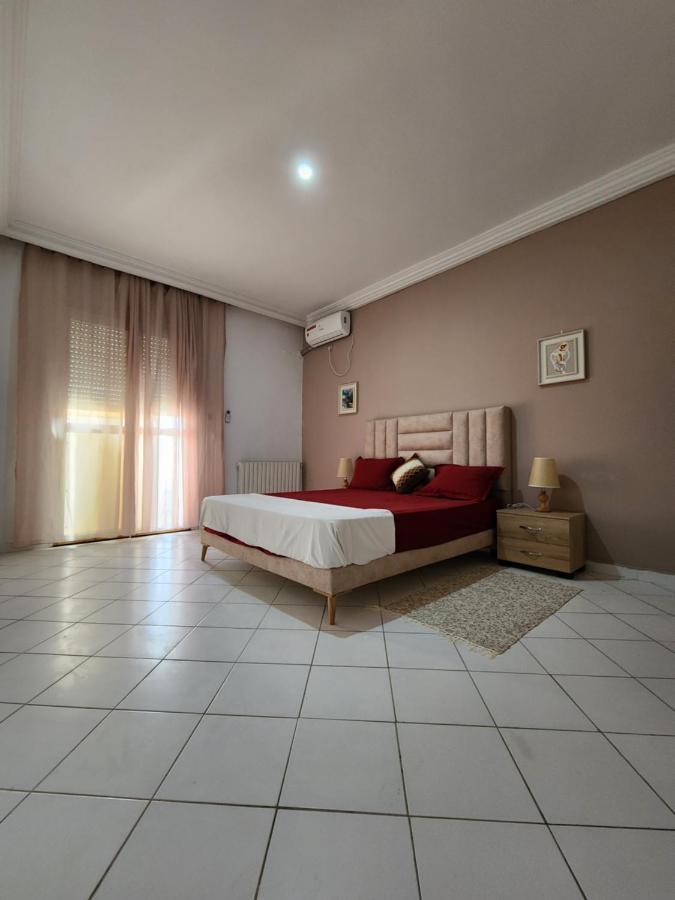 Duplex Bien Equipe Securise Avec Jardin Et Veranda المرسى المظهر الخارجي الصورة