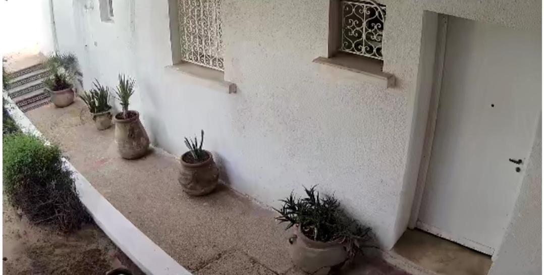 Duplex Bien Equipe Securise Avec Jardin Et Veranda المرسى المظهر الخارجي الصورة